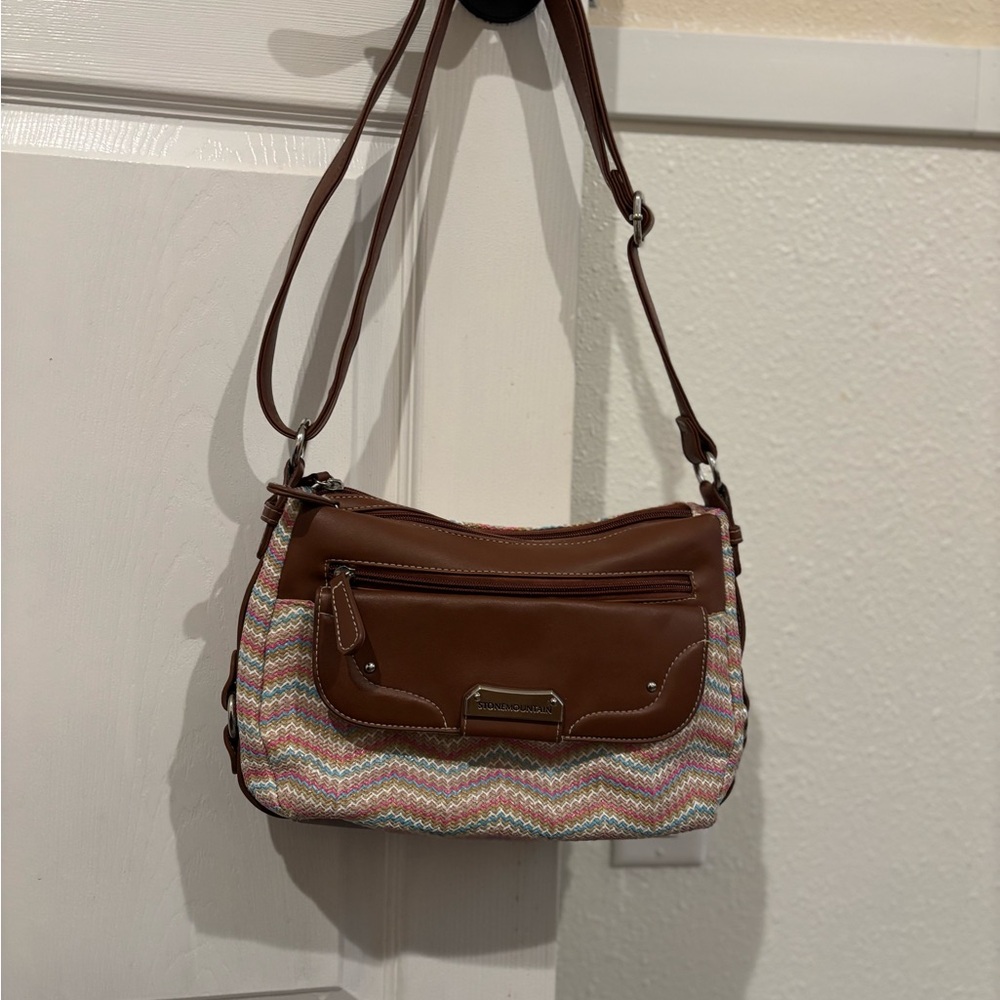 Stone Mountain Brown and Multicolored shoulder bag. - Picture 1 of 16